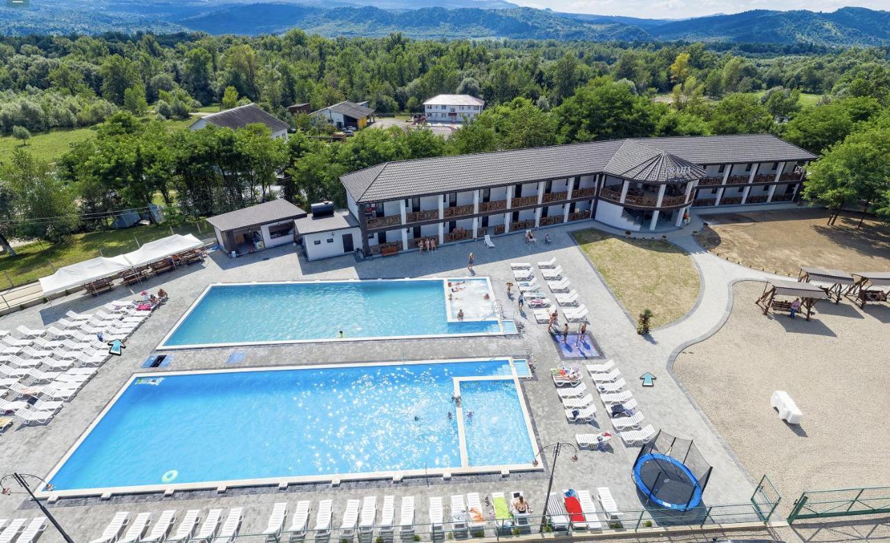 Praha Hotel Solotvyno Luaran gambar