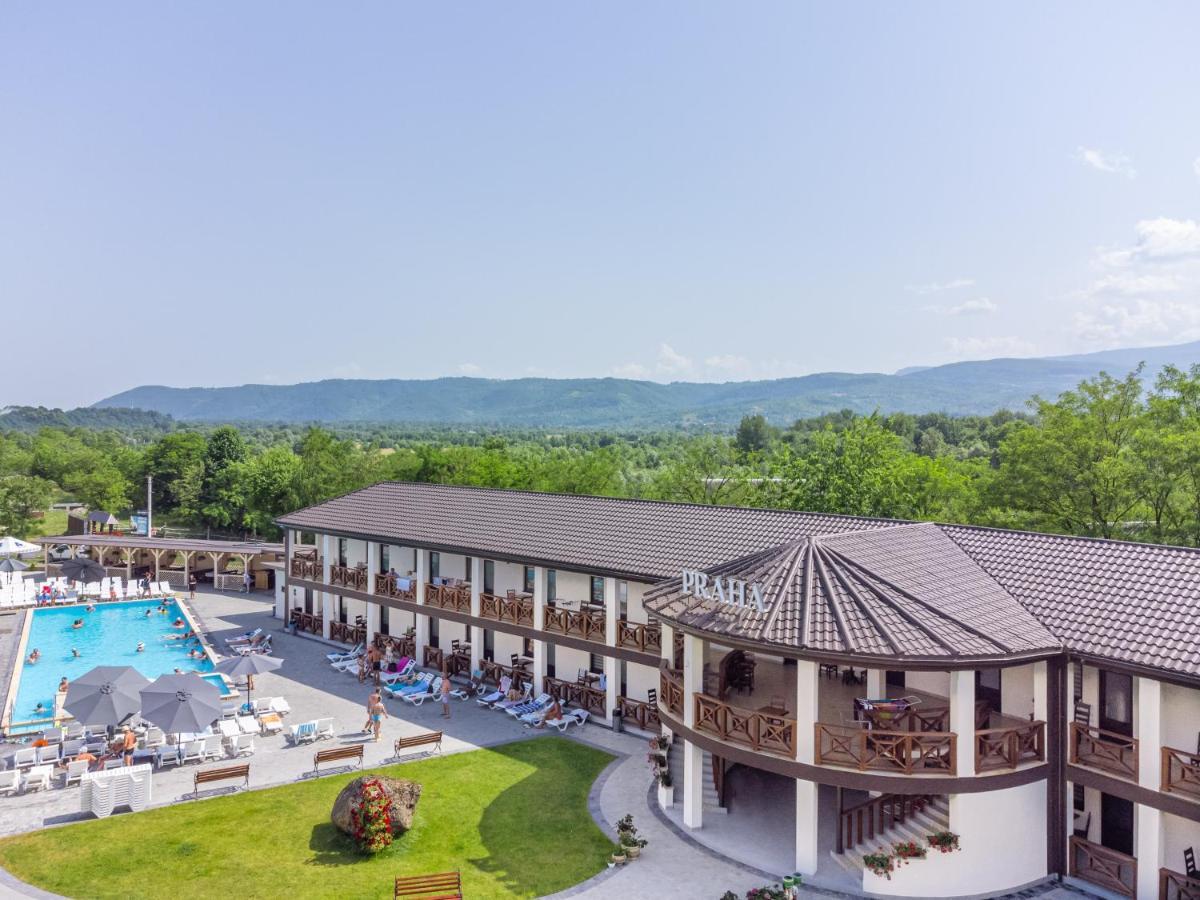 Praha Hotel Solotvyno Luaran gambar
