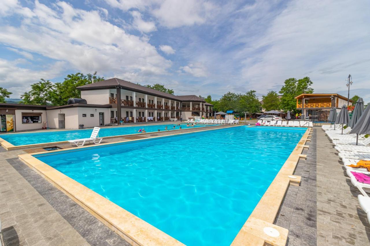 Praha Hotel Solotvyno Luaran gambar