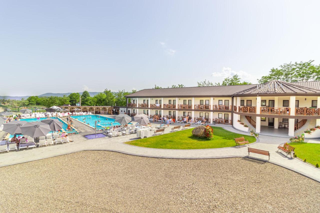 Praha Hotel Solotvyno Luaran gambar