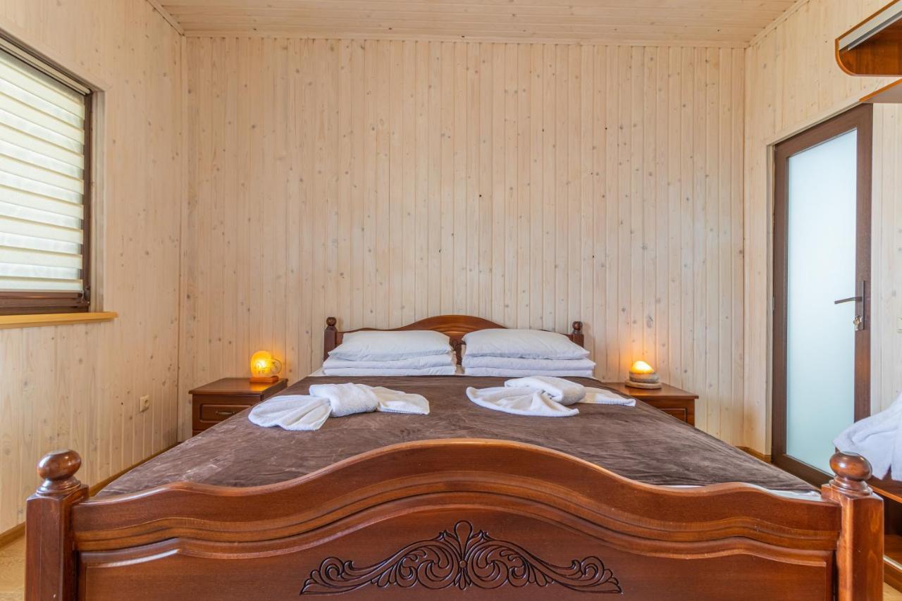 Praha Hotel Solotvyno Luaran gambar