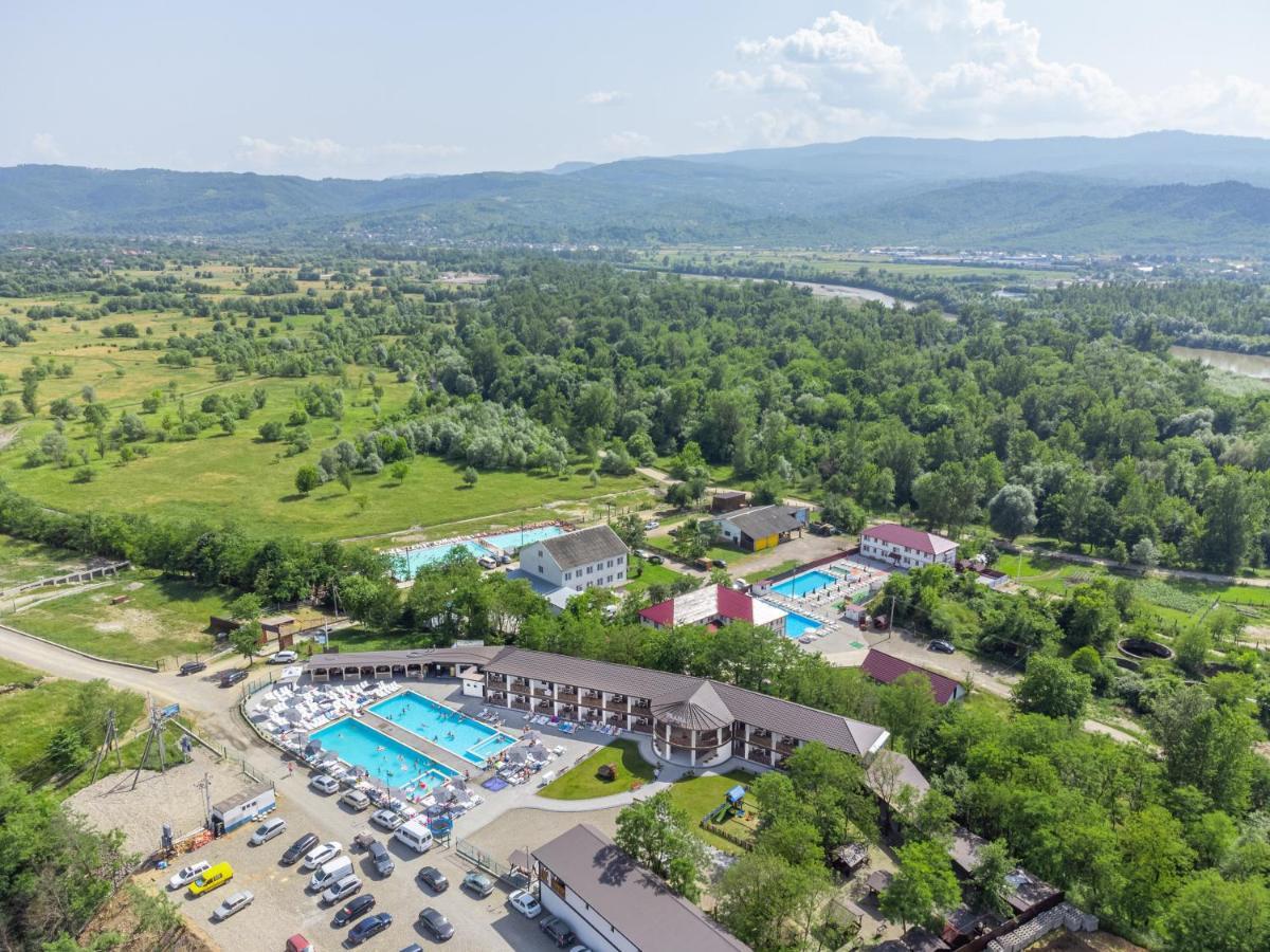 Praha Hotel Solotvyno Luaran gambar